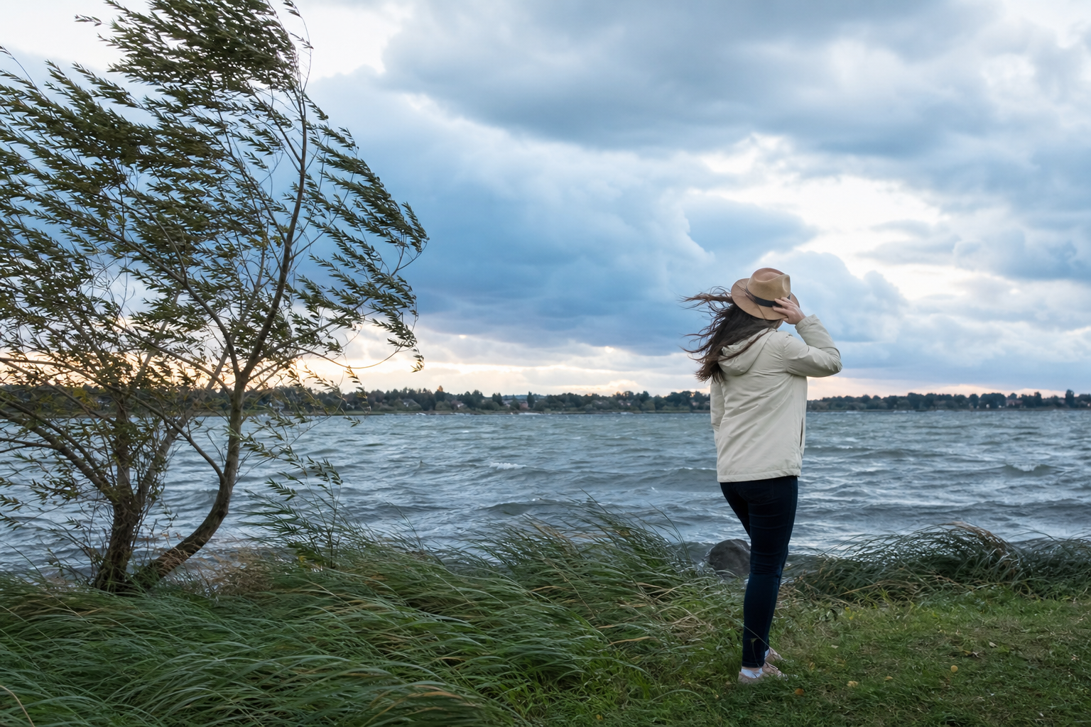 Image representing someone dressed for wind outdoors